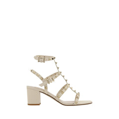 Valentino Garavani Rockstud Pumps